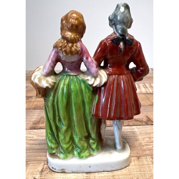 Vintage Hand-Painted Ceramic Figurine Set Man & Woman 18th Century Attire Made I - Picture 3 of 4